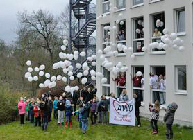 gegen rassismus fürs Internet